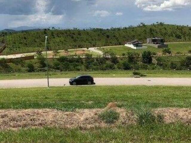 Terreno para Venda em São José dos Campos - 4