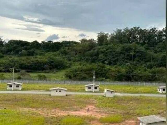 Terreno para Venda em São José dos Campos - 5