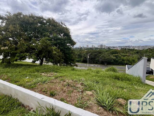 Terreno para Venda em São José dos Campos - 4