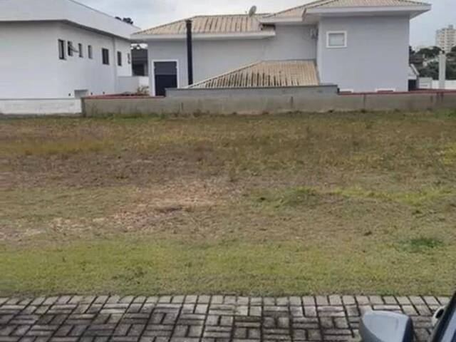 Terreno para Venda em São José dos Campos - 5