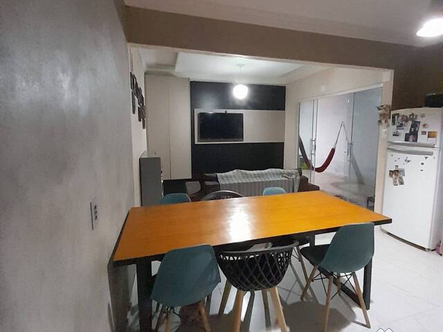 Casa para Venda em São José dos Campos - 4